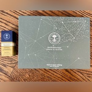 Neals Yard Remedies Aromatherapy Essential Oil Collection+Grapefruit EO